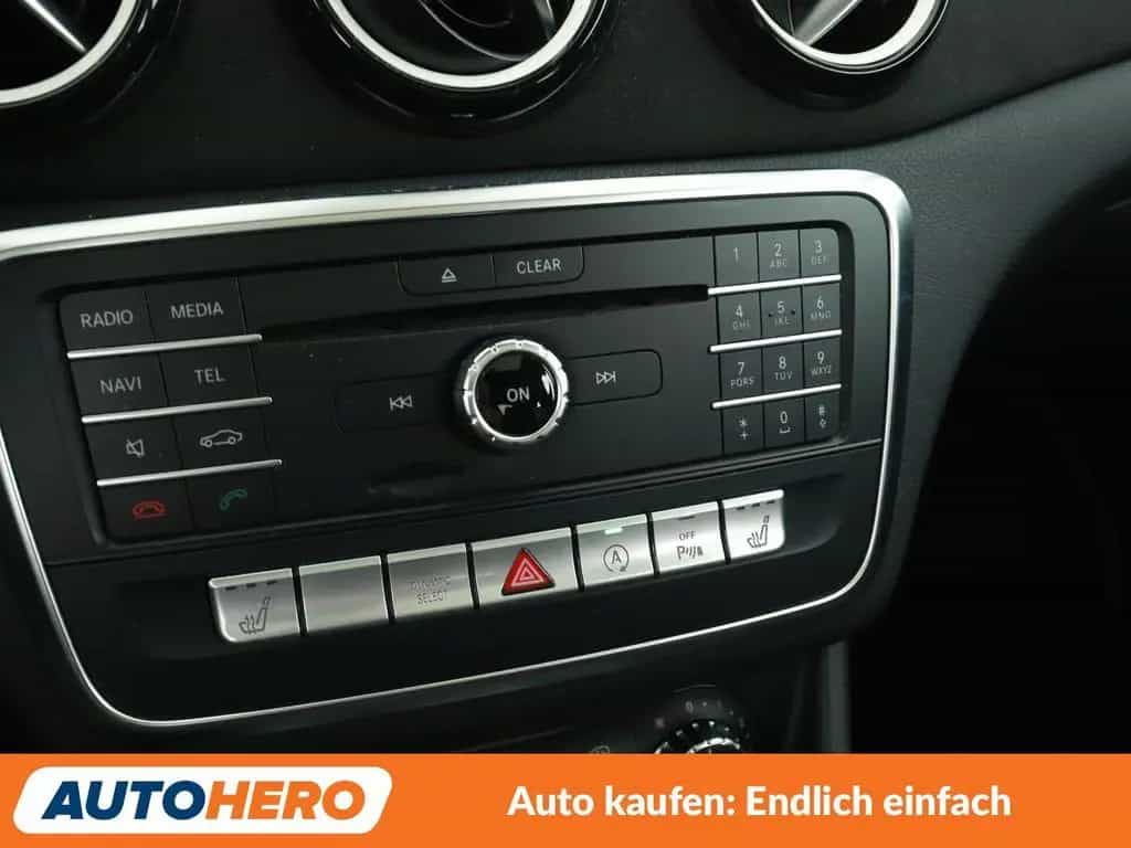 Mercedes-Benz CLA 200 AMG Line Aut.*LED*TEMPO*CAM*PDC*SHZ* 01/2018-photo-22