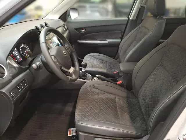 Suzuki Vitara 1.4 Comfort+ Allgrip Hybrid null-photo-7