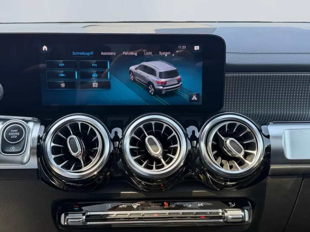 Mercedes-Benz GLB 250 4Matic Distr*Leder*AHK*PANO*360°Keyless 02/2021-photo-15