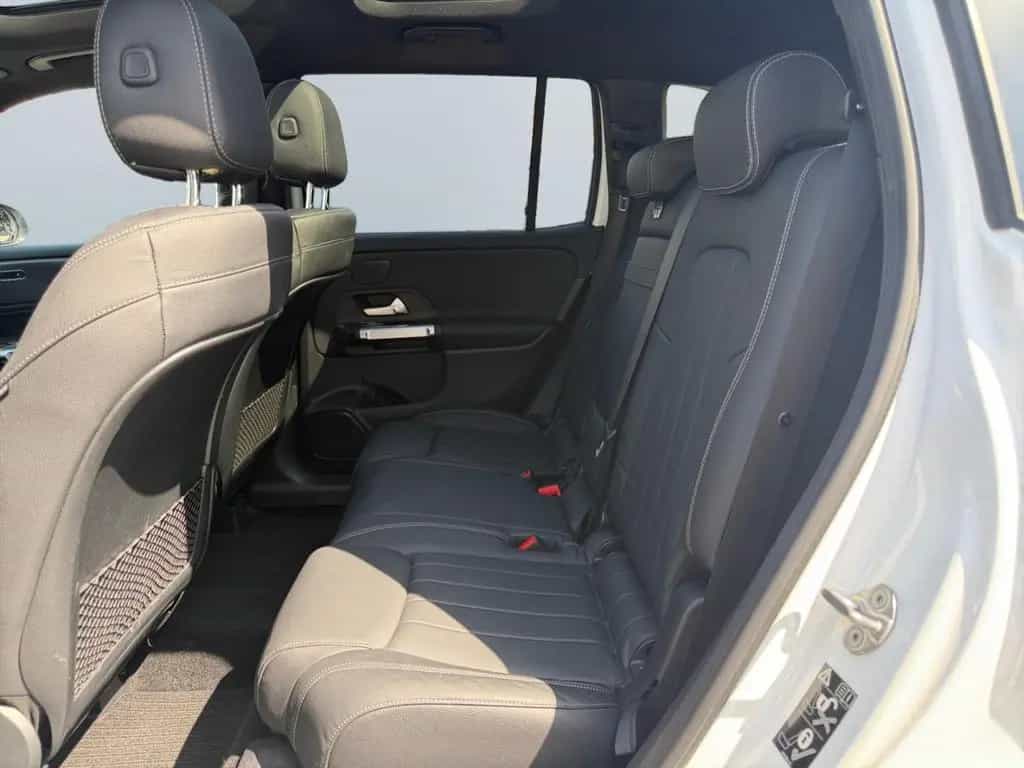 Mercedes-Benz GLB 250 4Matic Distr*Leder*AHK*PANO*360°Keyless 02/2021-photo-16