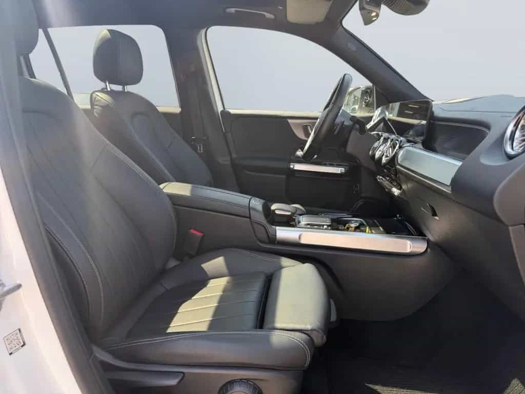 Mercedes-Benz GLB 250 4Matic Distr*Leder*AHK*PANO*360°Keyless 02/2021-photo-20