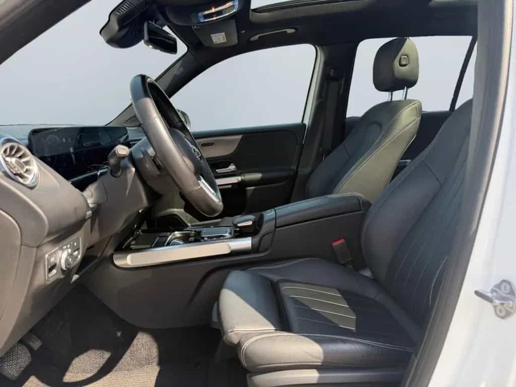 Mercedes-Benz GLB 250 4Matic Distr*Leder*AHK*PANO*360°Keyless 02/2021-photo-8