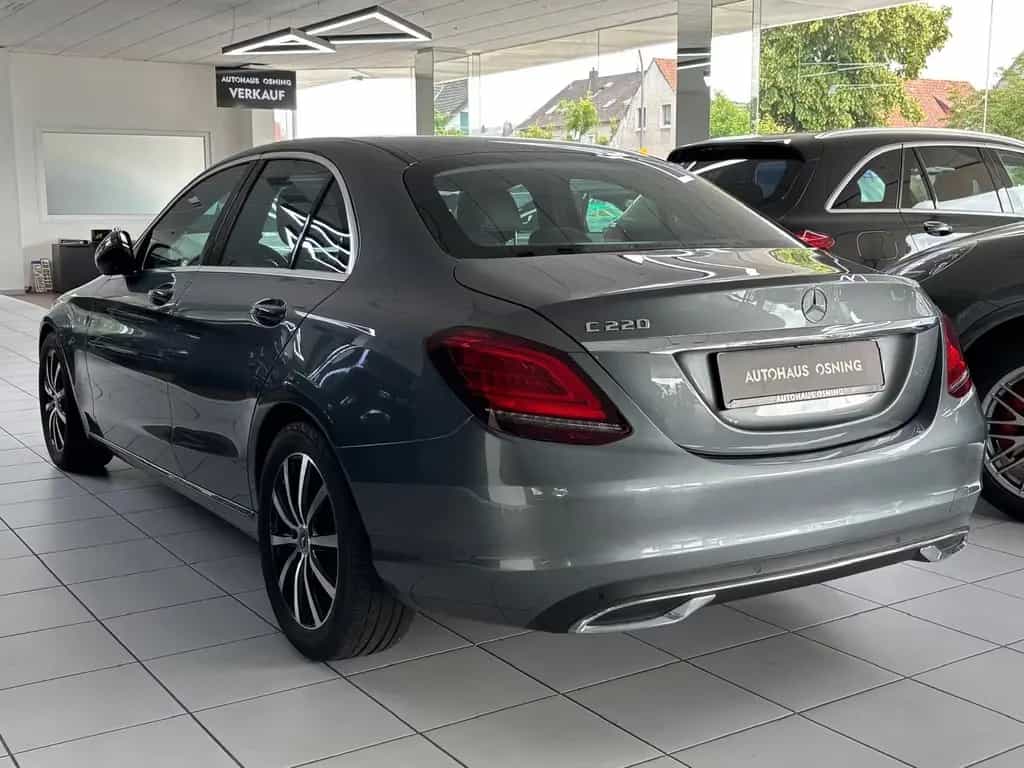 Mercedes-Benz C 220 D AMBIENTE NAVI CARPLAY KAM SCHIEBEDACH 05/2020-photo-3