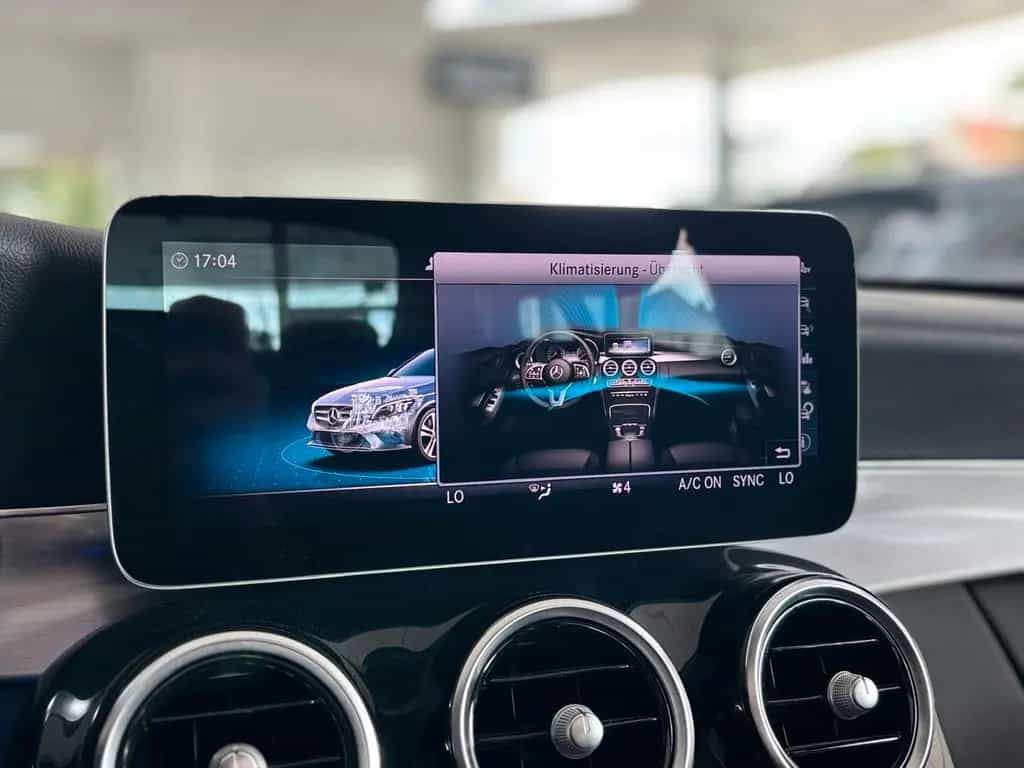 Mercedes-Benz C 220 D AMBIENTE NAVI CARPLAY KAM SCHIEBEDACH 05/2020-photo-36