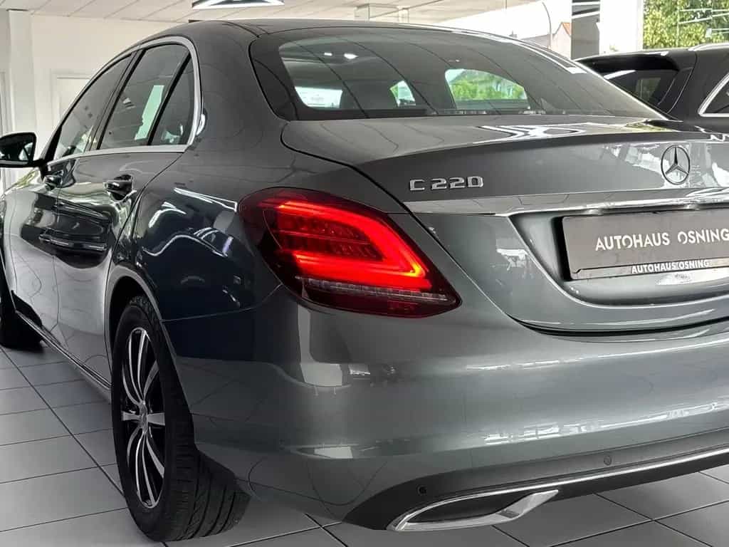 Mercedes-Benz C 220 D AMBIENTE NAVI CARPLAY KAM SCHIEBEDACH 05/2020-photo-7