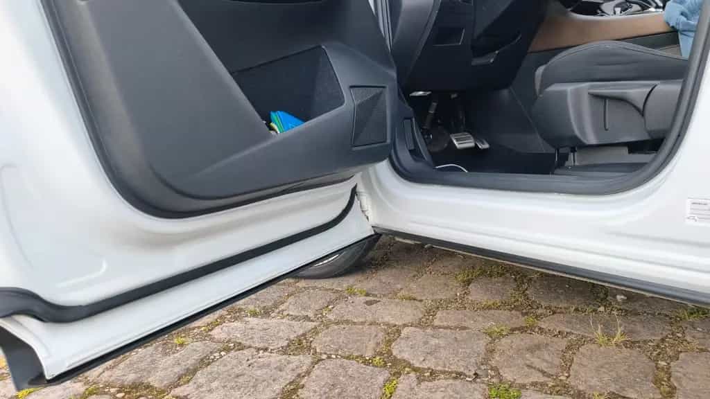 DS Automobiles DS7 (Crossback) DS7 Crossback GT Sport 225PS Kamera Perlmuttweiß 10/2018-photo-12