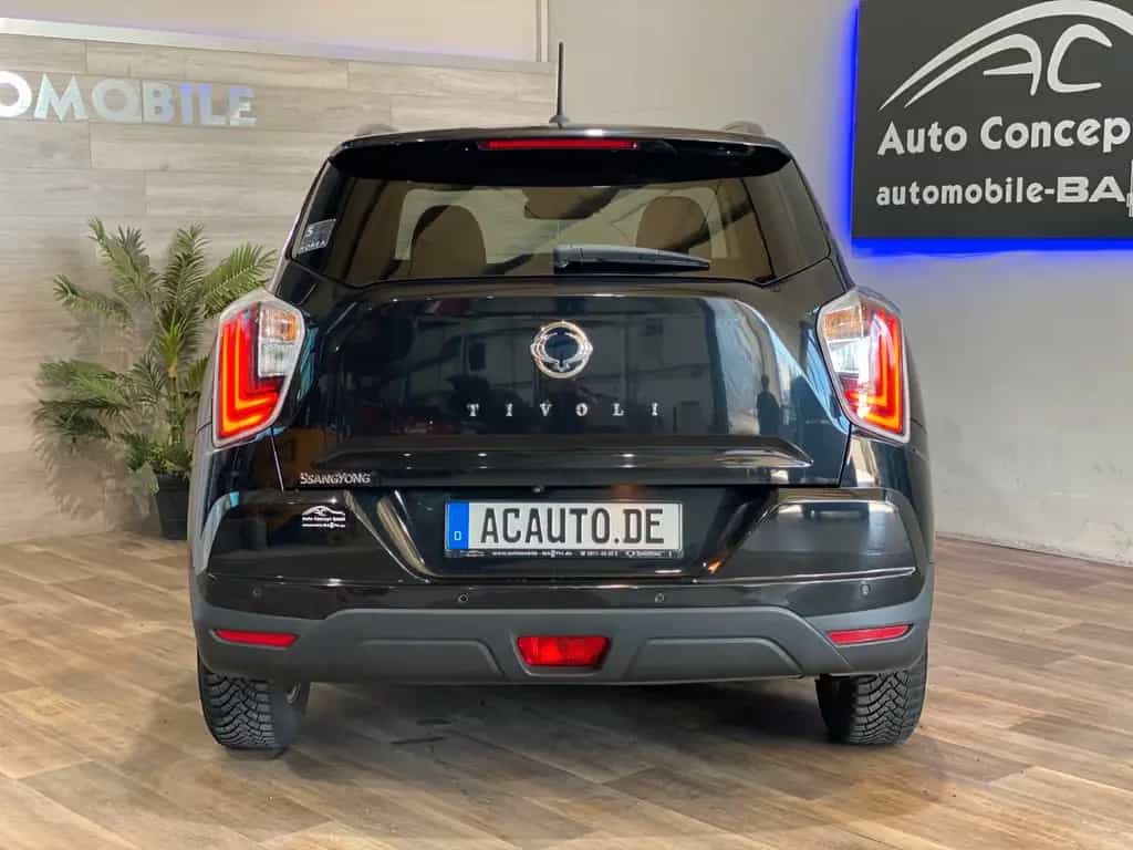 Ssangyong Tivoli 1.5 T-GDi 2WD AT+SZH+SPUR+RFK+NAVI 10/2019-photo-10