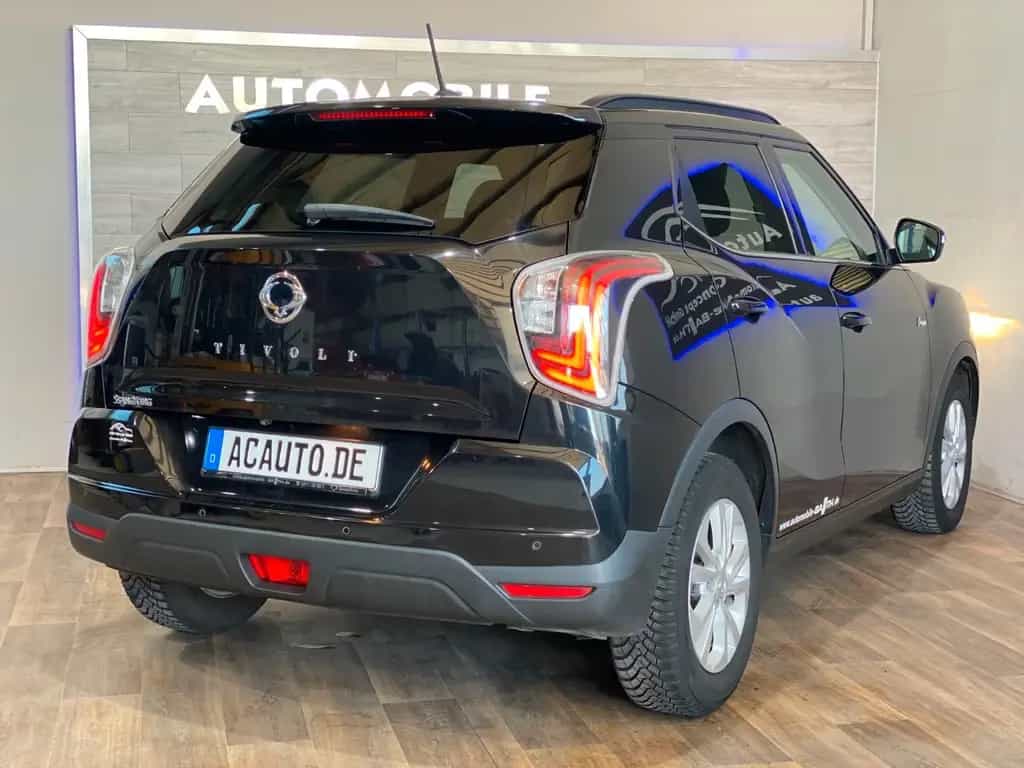 Ssangyong Tivoli 1.5 T-GDi 2WD AT+SZH+SPUR+RFK+NAVI 10/2019-photo-11