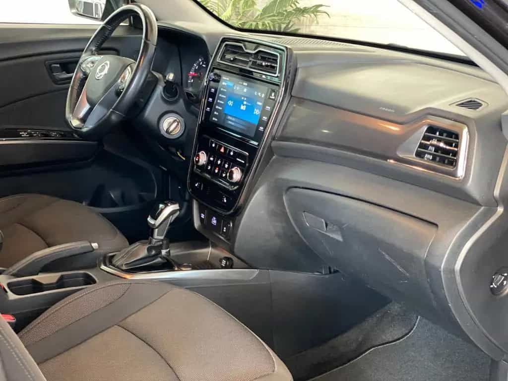 Ssangyong Tivoli 1.5 T-GDi 2WD AT+SZH+SPUR+RFK+NAVI 10/2019-photo-14