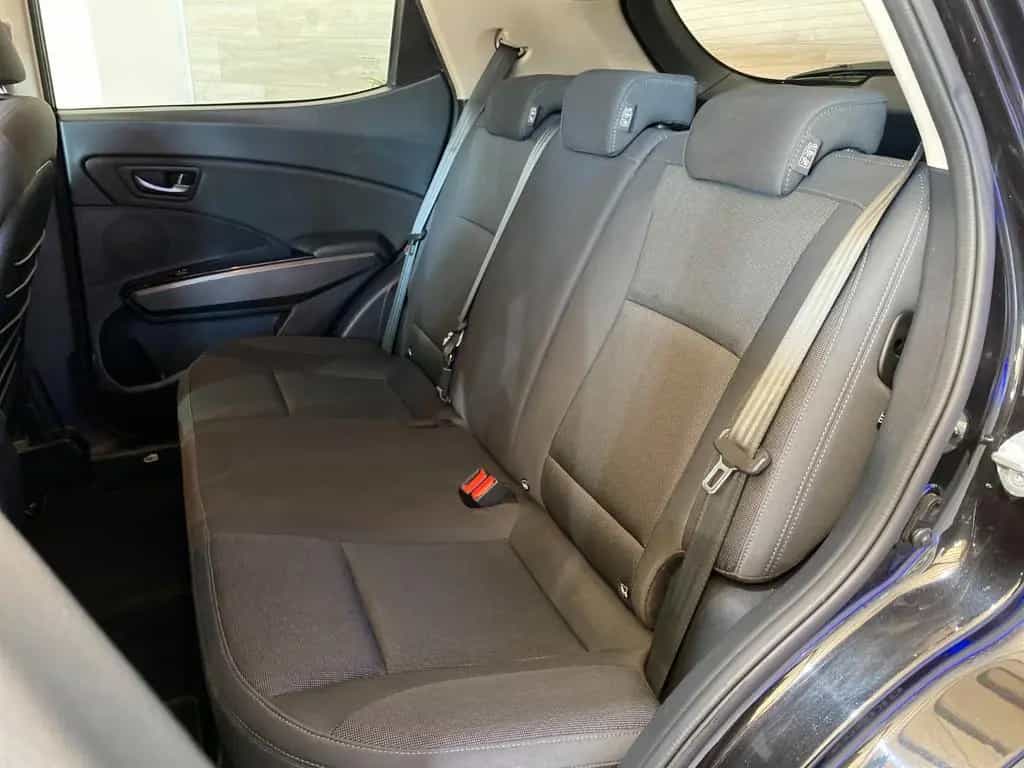 Ssangyong Tivoli 1.5 T-GDi 2WD AT+SZH+SPUR+RFK+NAVI 10/2019-photo-16