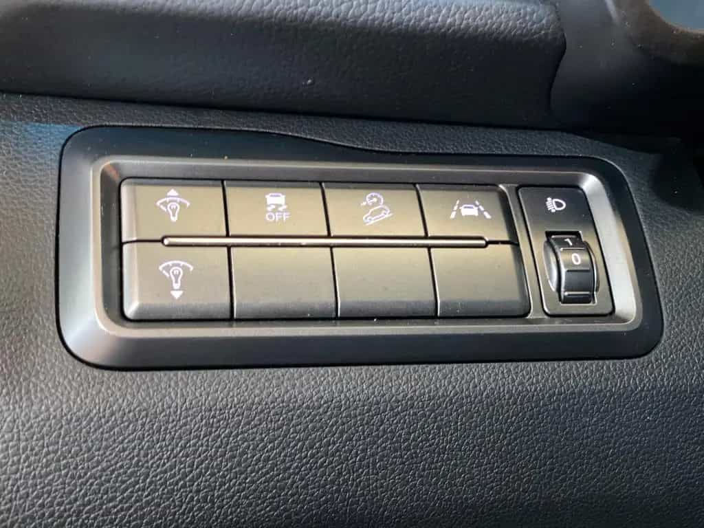 Ssangyong Tivoli 1.5 T-GDi 2WD AT+SZH+SPUR+RFK+NAVI 10/2019-photo-28