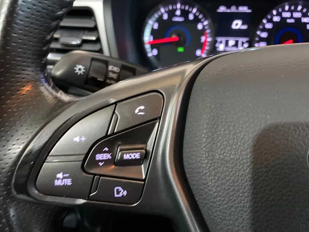 Ssangyong Tivoli 1.5 T-GDi 2WD AT+SZH+SPUR+RFK+NAVI 10/2019-photo-29