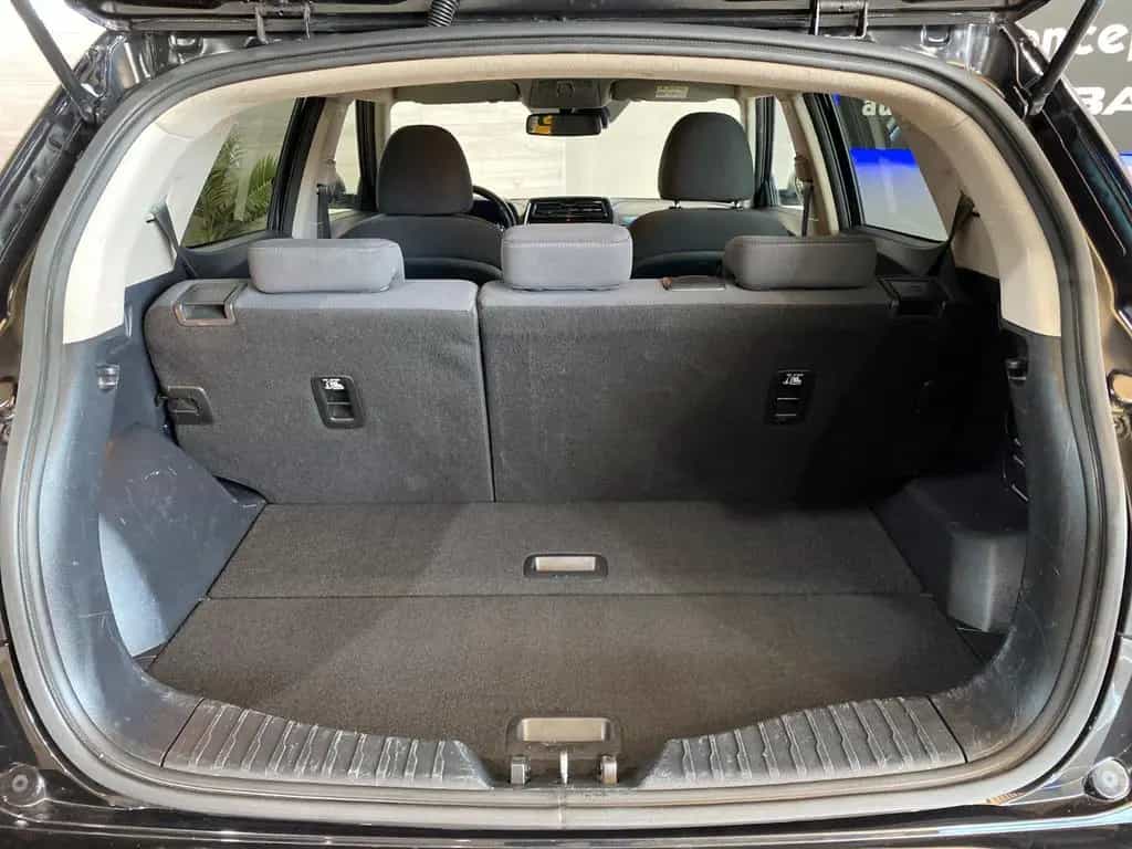 Ssangyong Tivoli 1.5 T-GDi 2WD AT+SZH+SPUR+RFK+NAVI 10/2019-photo-34