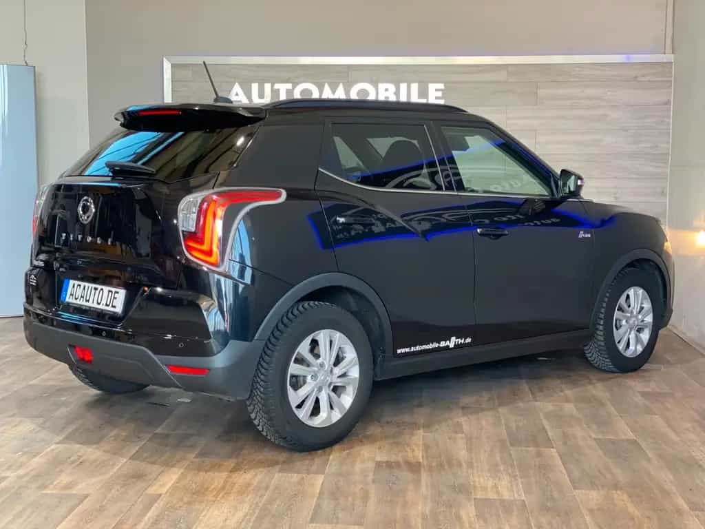 Ssangyong Tivoli 1.5 T-GDi 2WD AT+SZH+SPUR+RFK+NAVI 10/2019-photo-8
