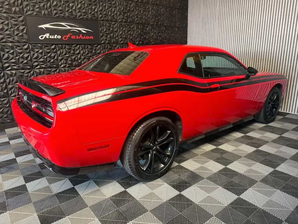 Dodge Challenger V6 3,6 SXT 09/2017-photo-11