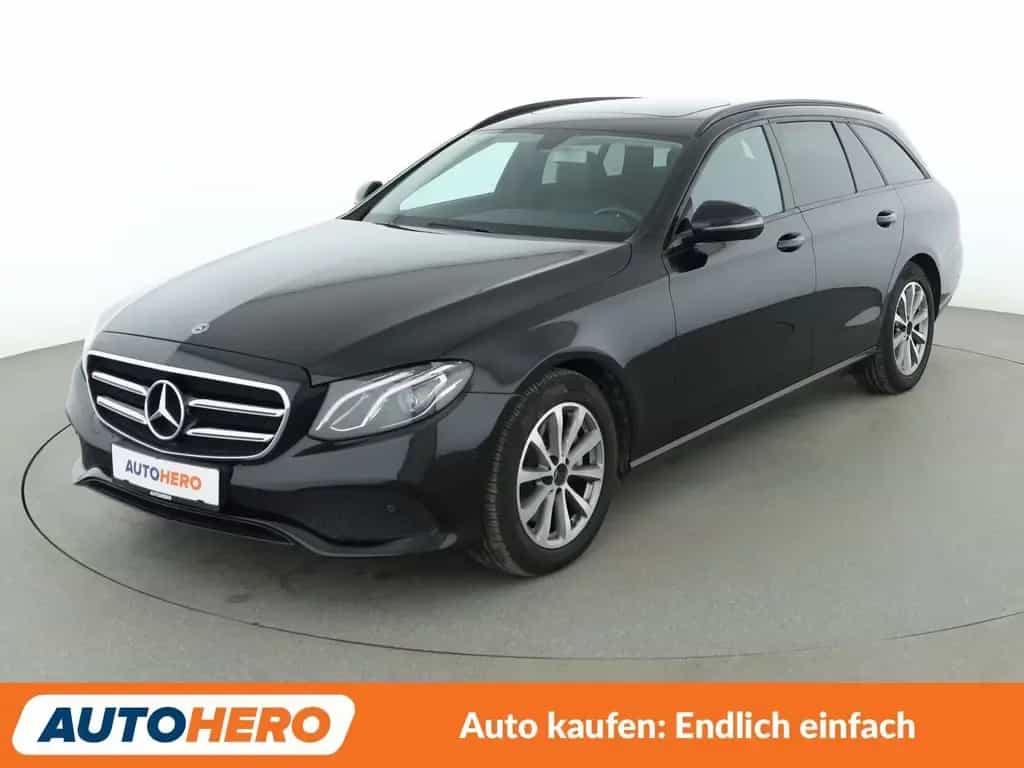 Mercedes-Benz E 200 Mild-Hybrid T 4Matic Avantgarde Aut. *LED* 10/2019-photo-0