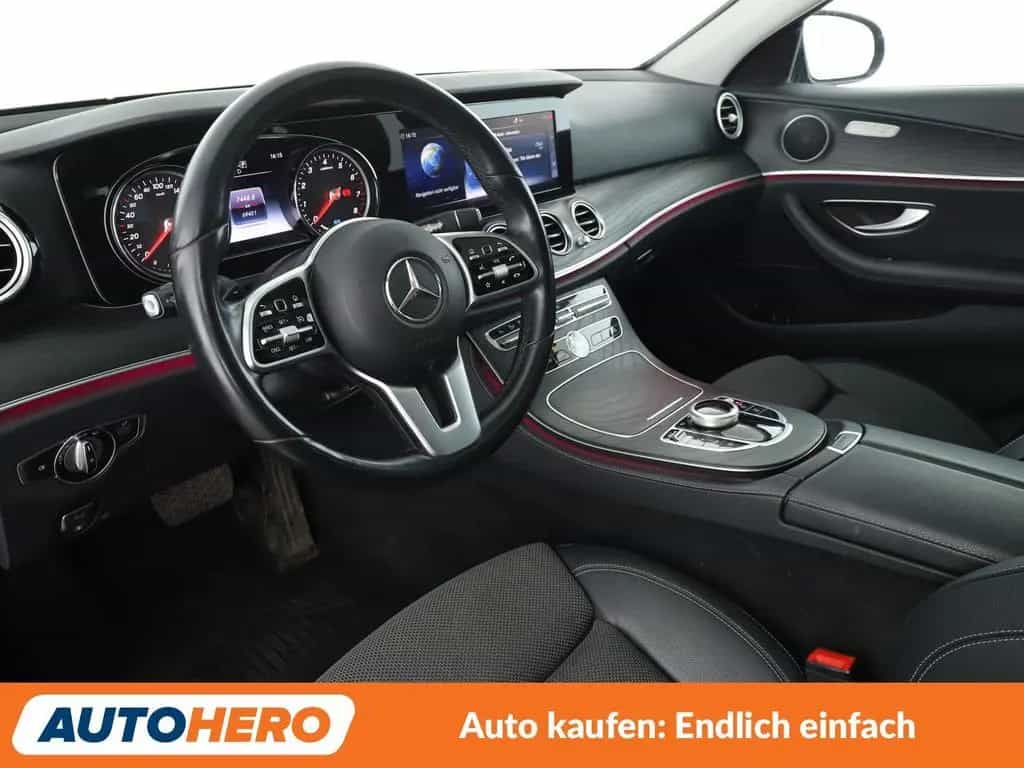 Mercedes-Benz E 200 Mild-Hybrid T 4Matic Avantgarde Aut. *LED* 10/2019-photo-10