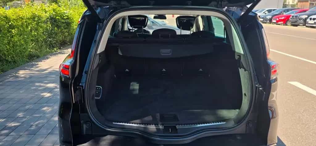 Renault Espace V Initiale Paris*NAVI*RFK*TMP*SHZ*PDC* 07/2015-photo-9