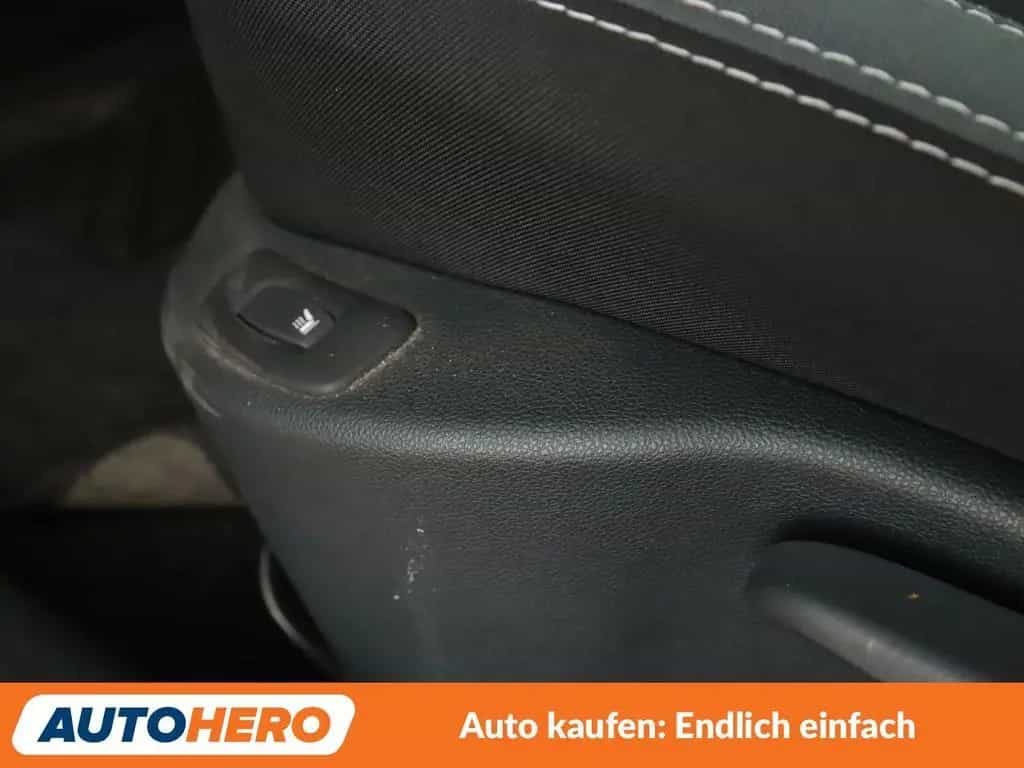 Renault Clio 1.2 TCe Energy Luxe Aut.*NAV*TEMPO*CAM*PDC* 02/2016-photo-27