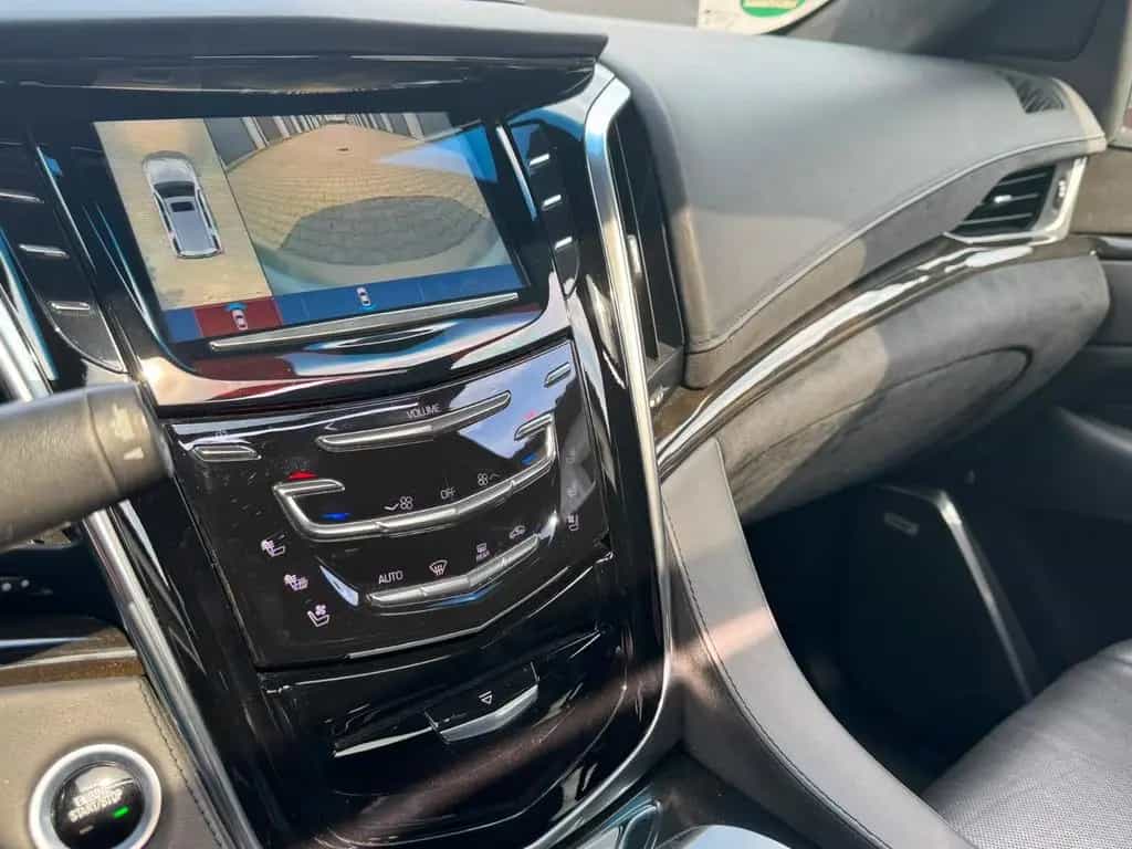 Cadillac Escalade 6.2 V8 Platinum | 1. Hand | Bose | Top 08/2018-photo-13
