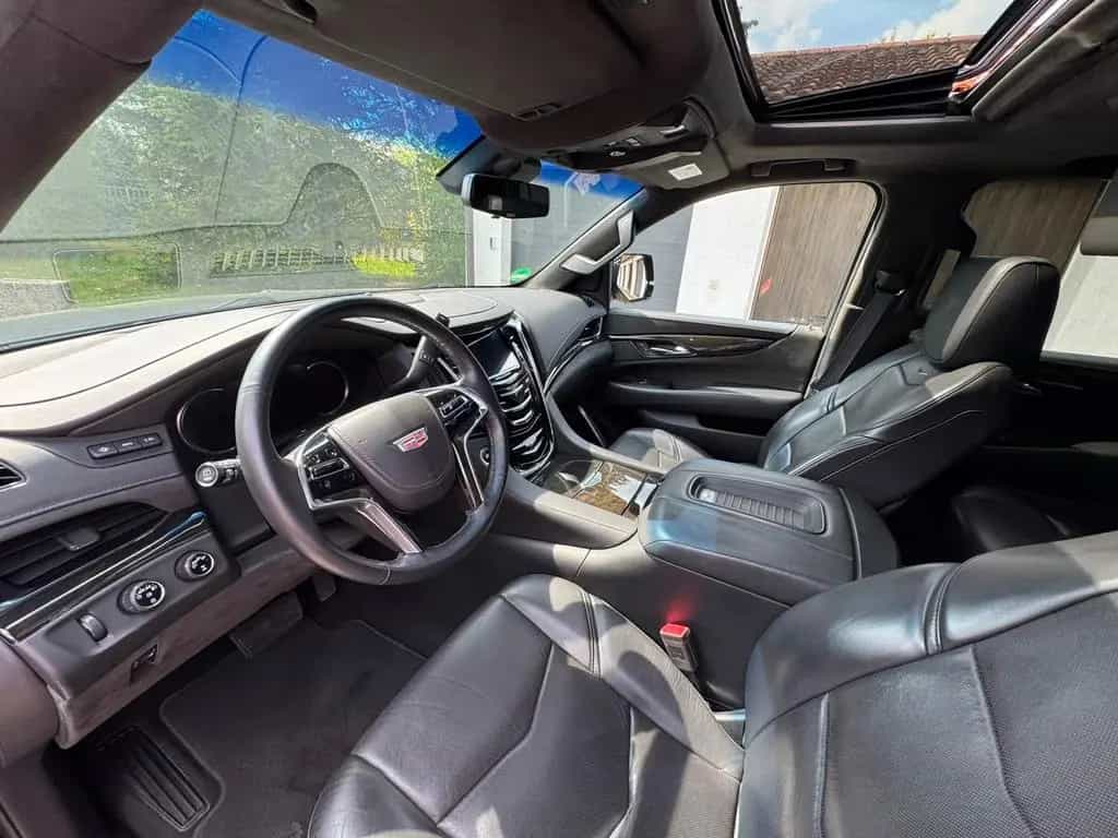 Cadillac Escalade 6.2 V8 Platinum | 1. Hand | Bose | Top 08/2018-photo-7