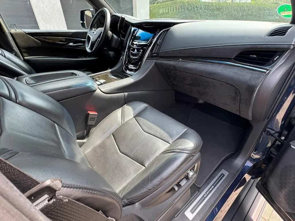 Cadillac Escalade 6.2 V8 Platinum | 1. Hand | Bose | Top 08/2018-photo-8