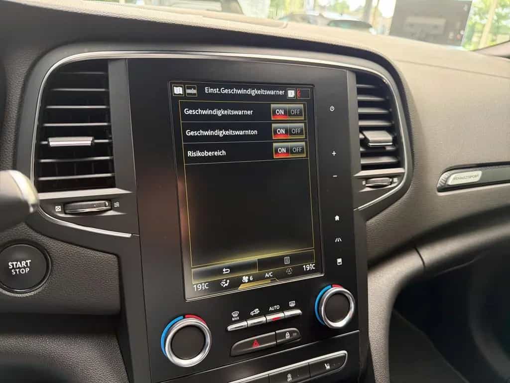 Renault Megane IV Lim. 5-trg. R.S. Trophy*LED*NAVI*19ZOL 06/2019-photo-22