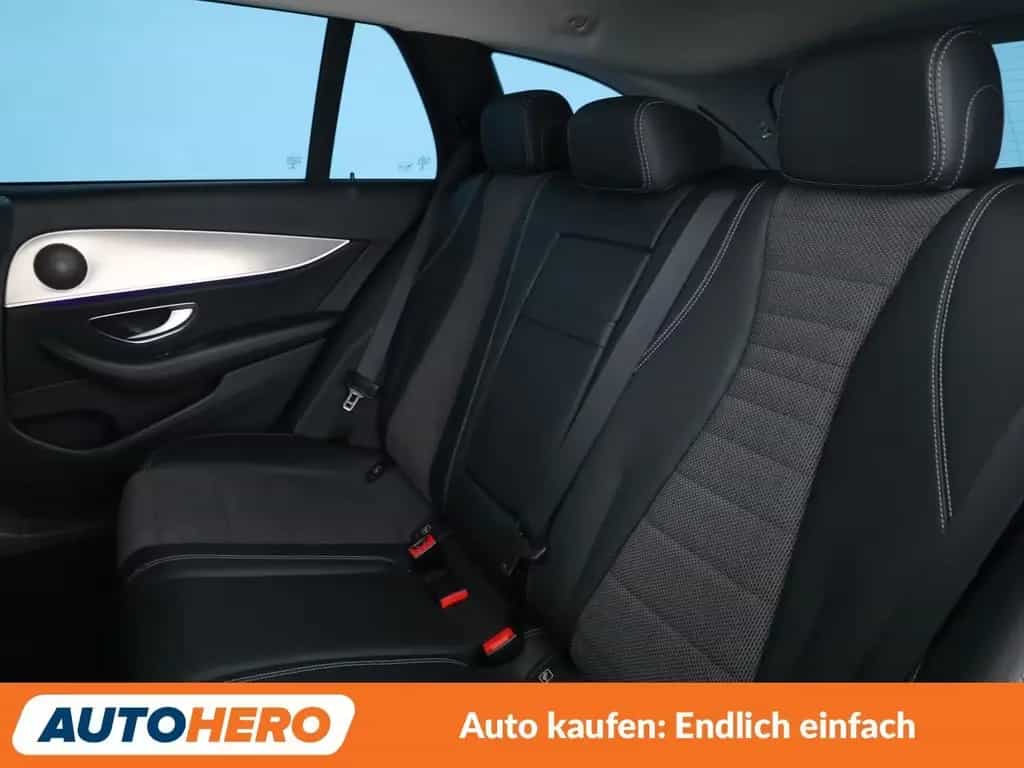 Mercedes-Benz E 220 d T 4Matic Avantgarde Aut. *NAVI*LED*PDC* 02/2018-photo-13