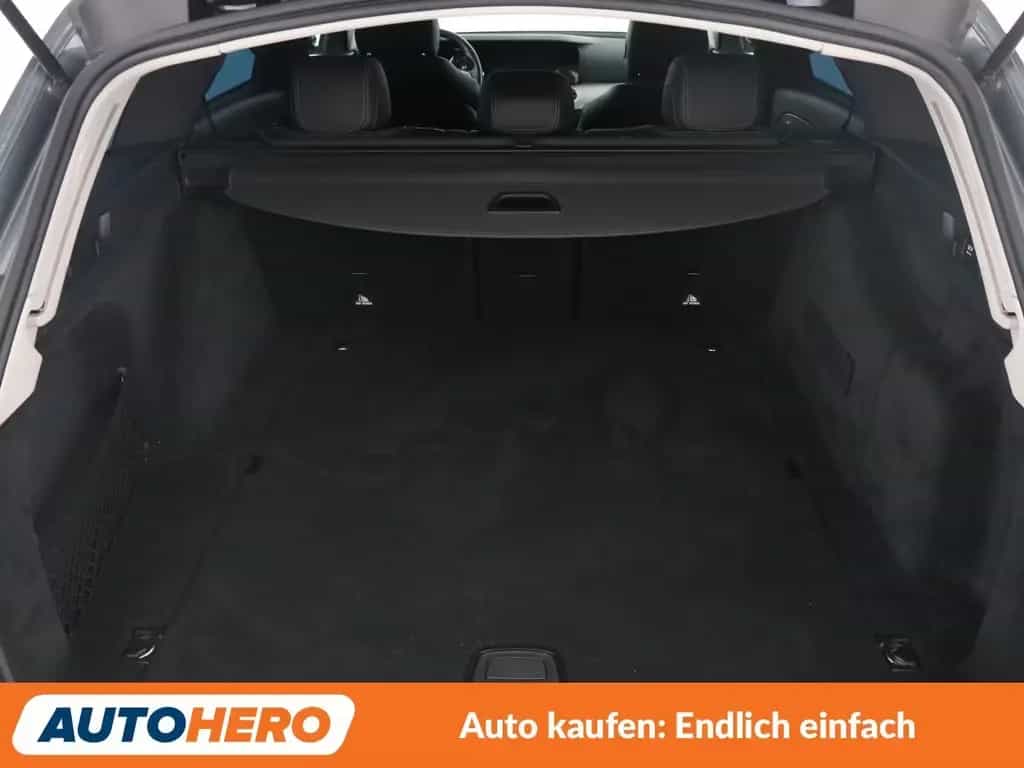 Mercedes-Benz E 220 d T 4Matic Avantgarde Aut. *NAVI*LED*PDC* 02/2018-photo-17