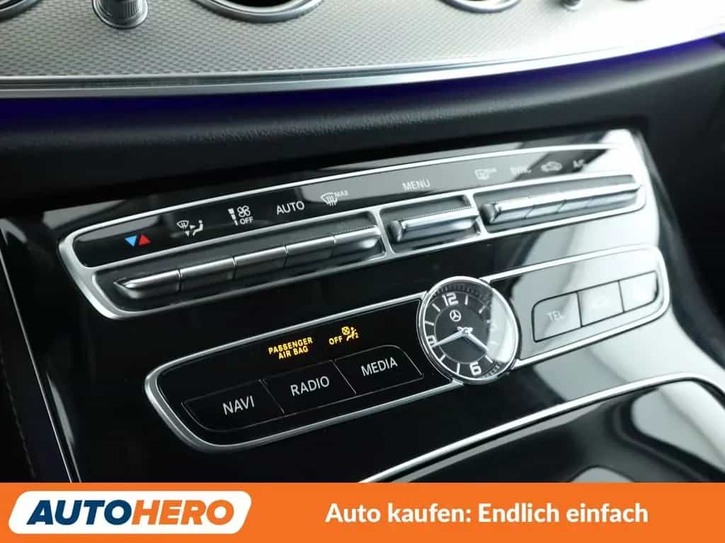 Mercedes-Benz E 220 d T 4Matic Avantgarde Aut. *NAVI*LED*PDC* 02/2018-photo-22