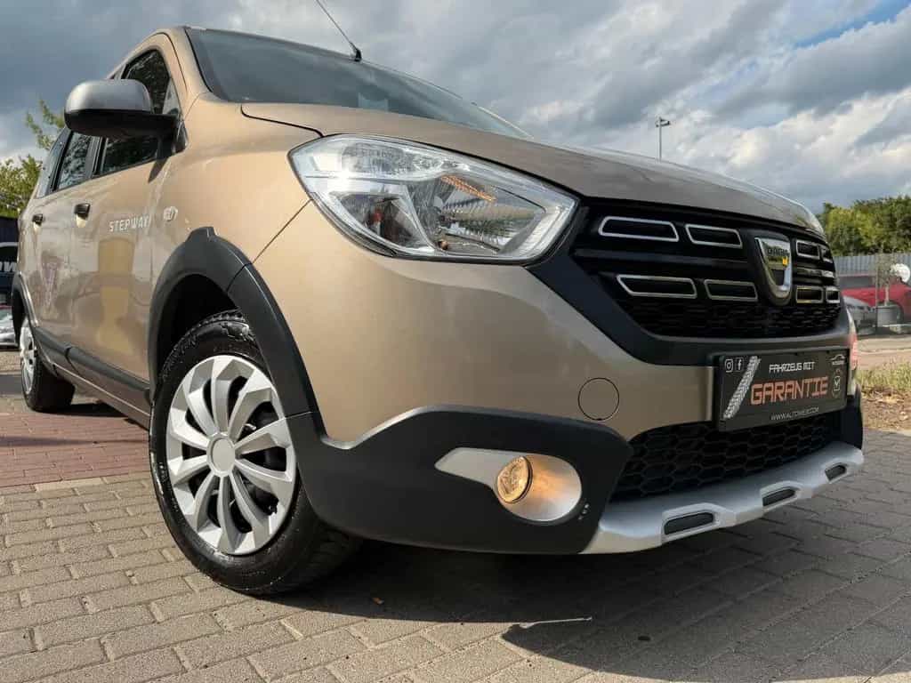 Dacia Lodgy 1.6 SCe STEPWAY*Navi*7xSitze*Tempomat*1.HD 11/2019-photo-11