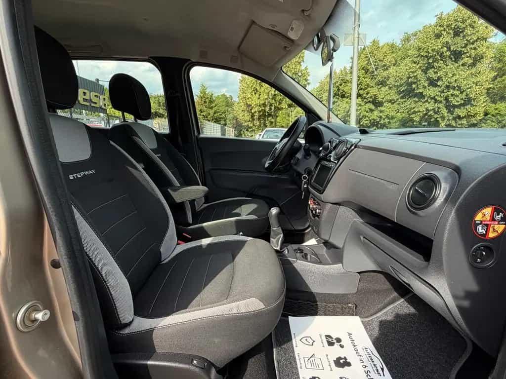 Dacia Lodgy 1.6 SCe STEPWAY*Navi*7xSitze*Tempomat*1.HD 11/2019-photo-14