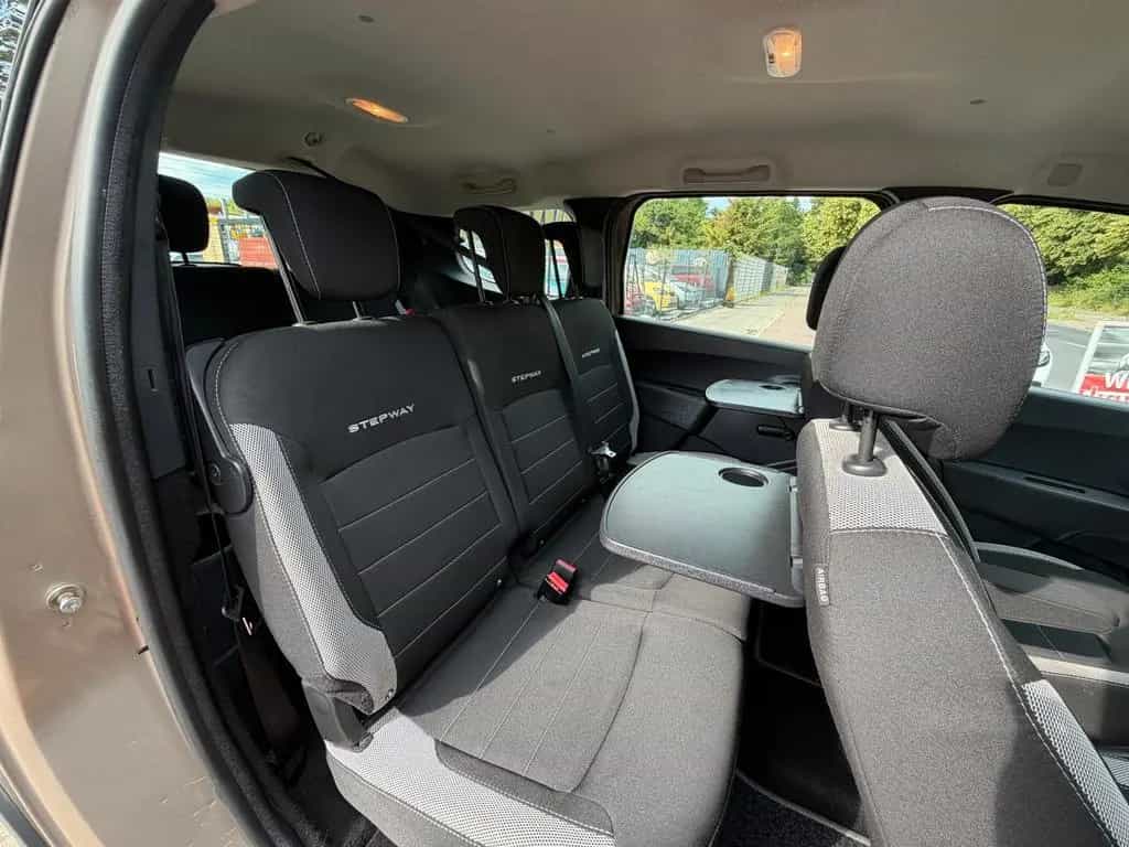Dacia Lodgy 1.6 SCe STEPWAY*Navi*7xSitze*Tempomat*1.HD 11/2019-photo-18