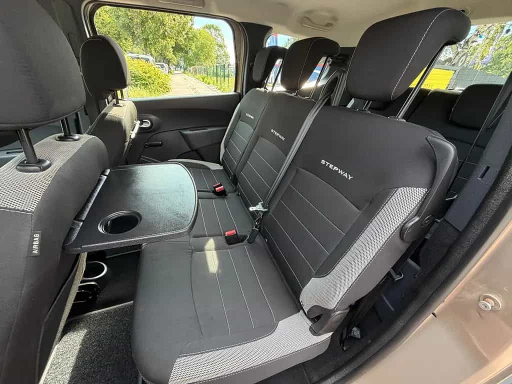Dacia Lodgy 1.6 SCe STEPWAY*Navi*7xSitze*Tempomat*1.HD 11/2019-photo-20