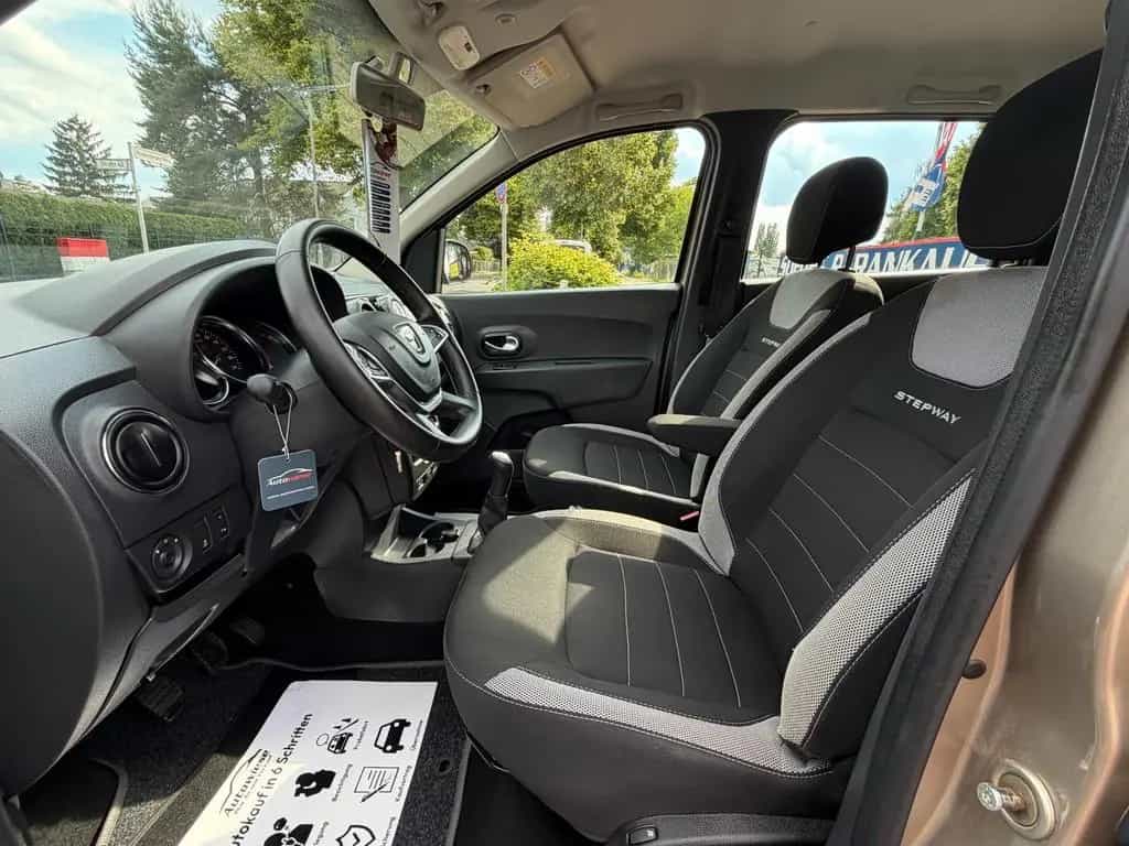 Dacia Lodgy 1.6 SCe STEPWAY*Navi*7xSitze*Tempomat*1.HD 11/2019-photo-23