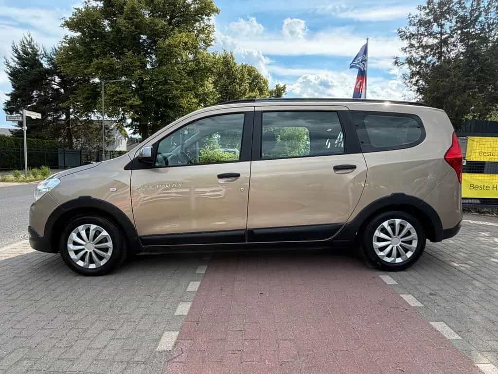 Dacia Lodgy 1.6 SCe STEPWAY*Navi*7xSitze*Tempomat*1.HD 11/2019-photo-7