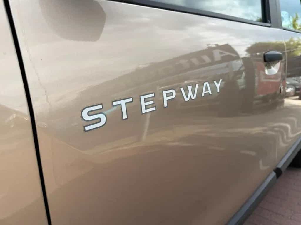 Dacia Lodgy 1.6 SCe STEPWAY*Navi*7xSitze*Tempomat*1.HD 11/2019-photo-9