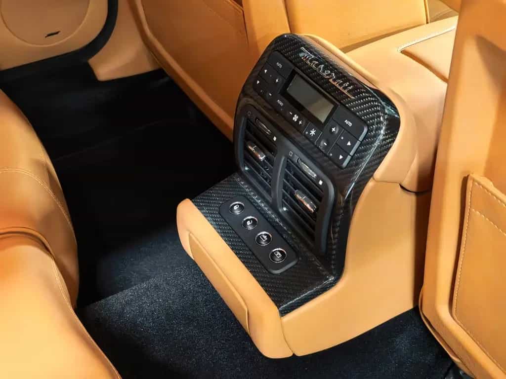 Maserati Quattroporte 4.2 V8 SPORT GT | 1. HAND | 33 TKM! 06/2007-photo-26