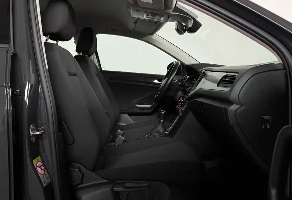 Volkswagen T-Roc 1.5 ACC LANE SHZ PDC AHK TÜV SERVICE 8X 04/2018-photo-19