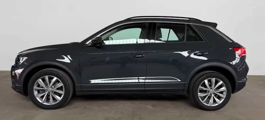 Volkswagen T-Roc 1.5 ACC LANE SHZ PDC AHK TÜV SERVICE 8X 04/2018-photo-9