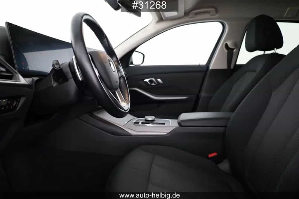 BMW 320 d Touring #LiveCockpitProf#AHK#HuD#Alarm#PDC 03/2023-photo-11