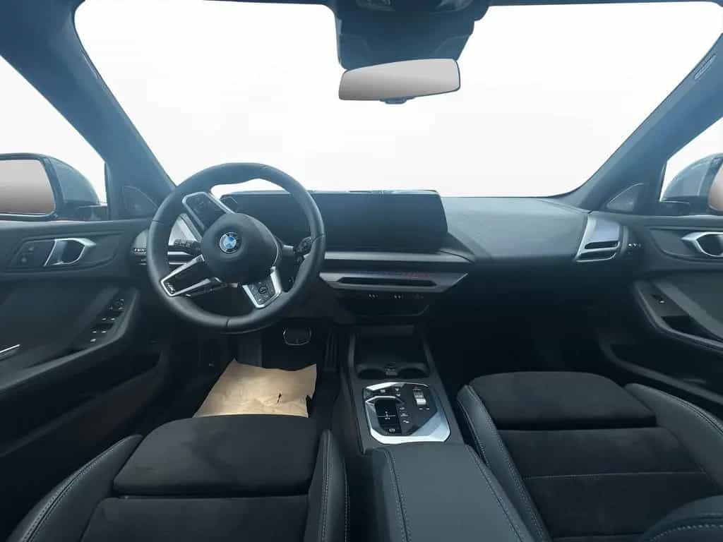 BMW 120 M Sport AHK Panorama SiHz Harman Kardon 11/2024-photo-6