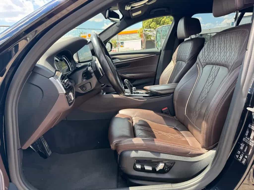 BMW 530 d xDrive M Sport LEDER HARMAN LED 19"HUD SHA 04/2018-photo-8
