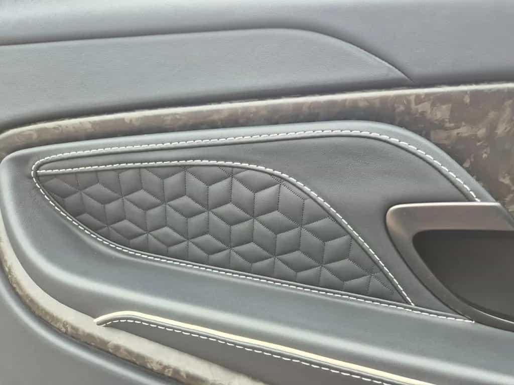 Aston Martin DBS 5.2 V12 Volante/Werksgarantie 09/27/1A 04/2022-photo-11