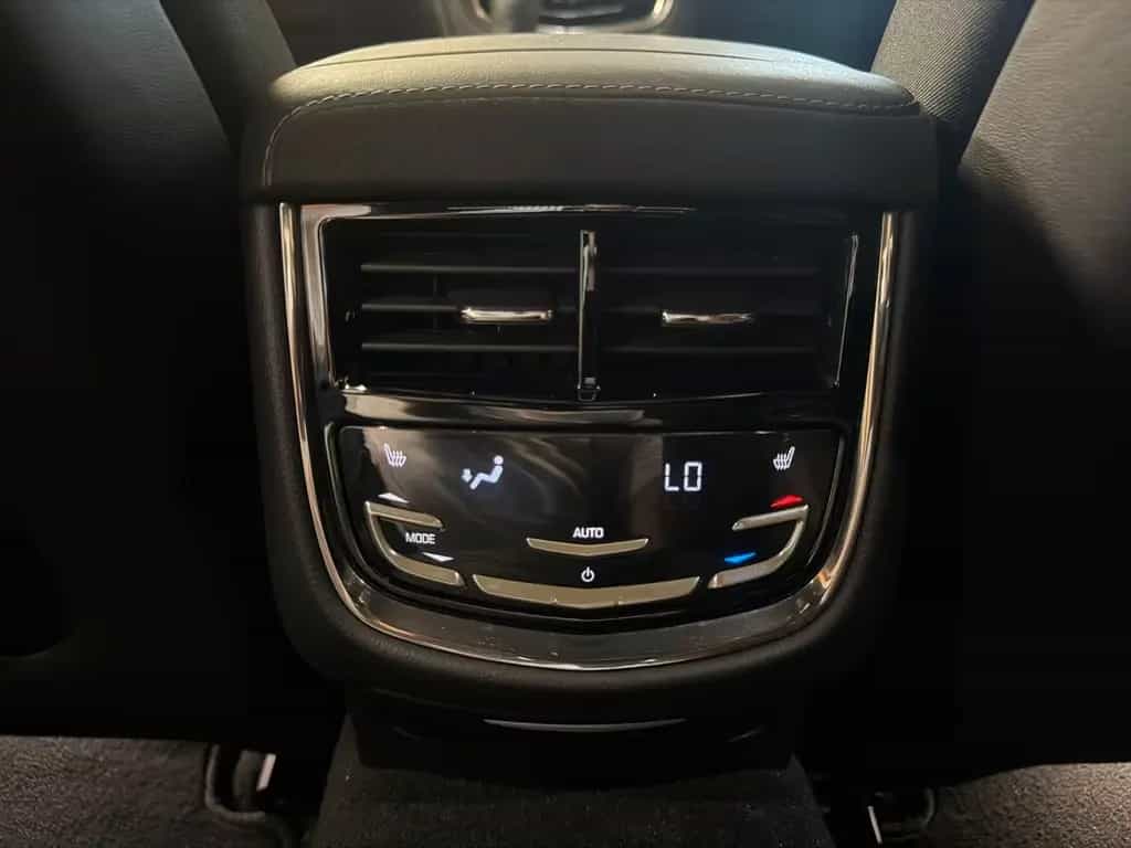 Cadillac CTS Premium  *NUR 18.883KM* Deutsches Auto 01/2016-photo-40