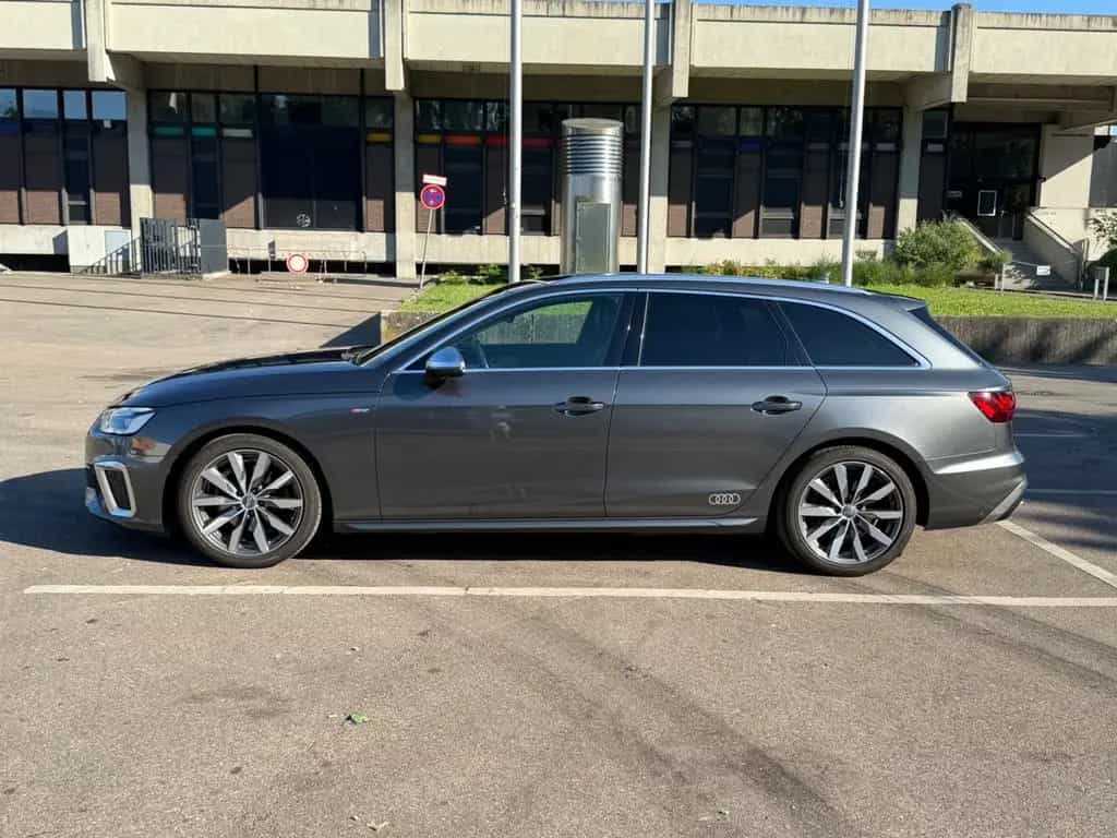 Audi A4 Avant 35 TFSI, S-line, Matrix, ViCo, ACC 07/2020-photo-2