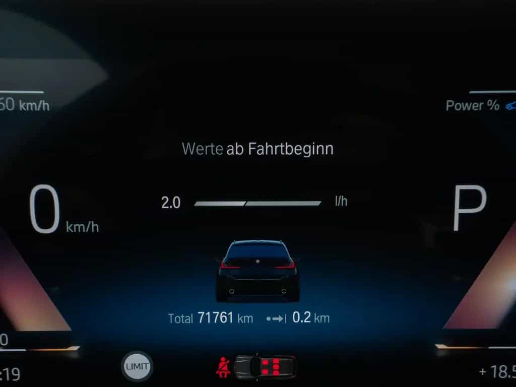 BMW 320 d xD Kamera HUD DAB CockPitPro Stop&Go AHK 03/2023-photo-40