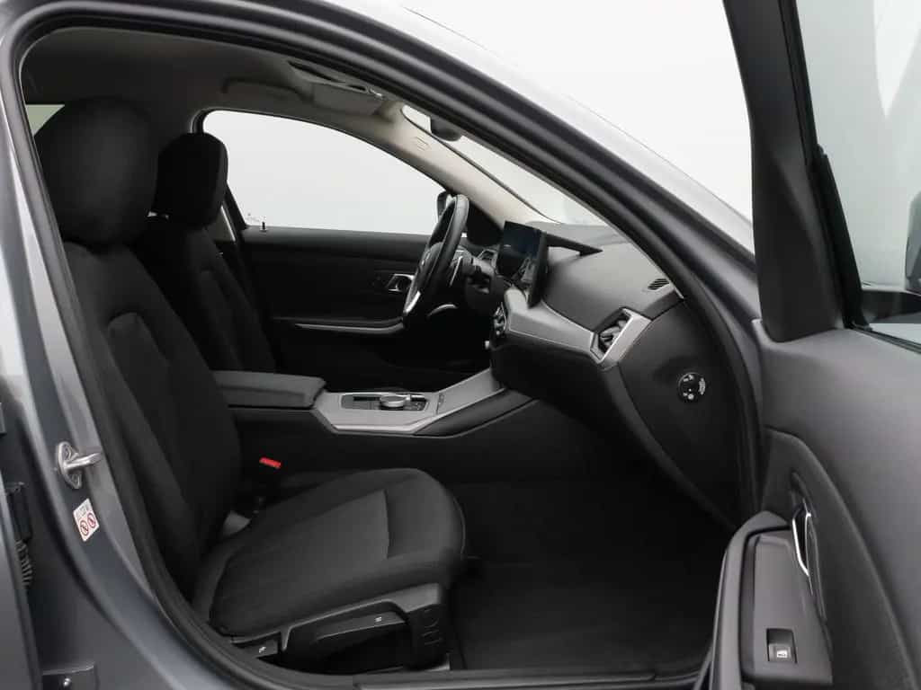 BMW 320 d Kamera DAB HiFi Fernlichtassist Stop&Go LED 11/2022-photo-24