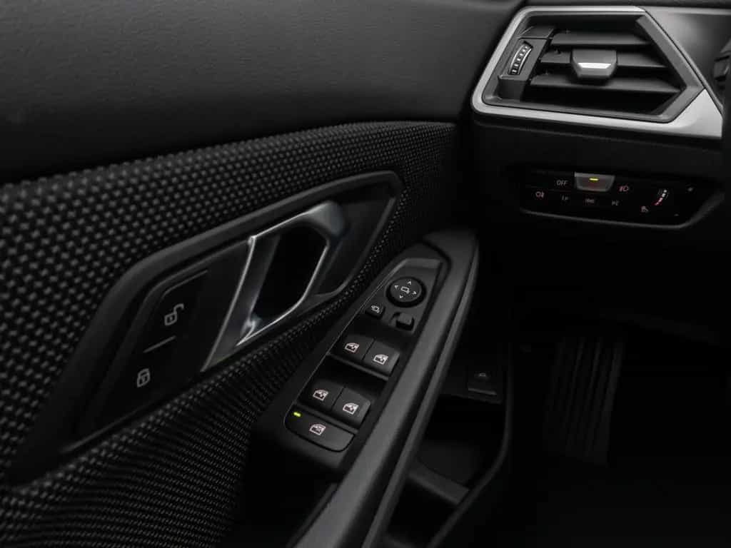BMW 320 d Kamera DAB HiFi Fernlichtassist Stop&Go LED 11/2022-photo-33