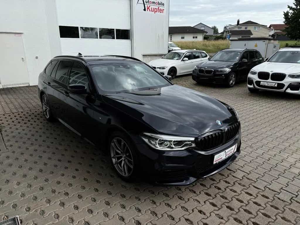 BMW 520 d xDrive Tour M Sport Leder bel. Komfortsitze 11/2019-photo-23